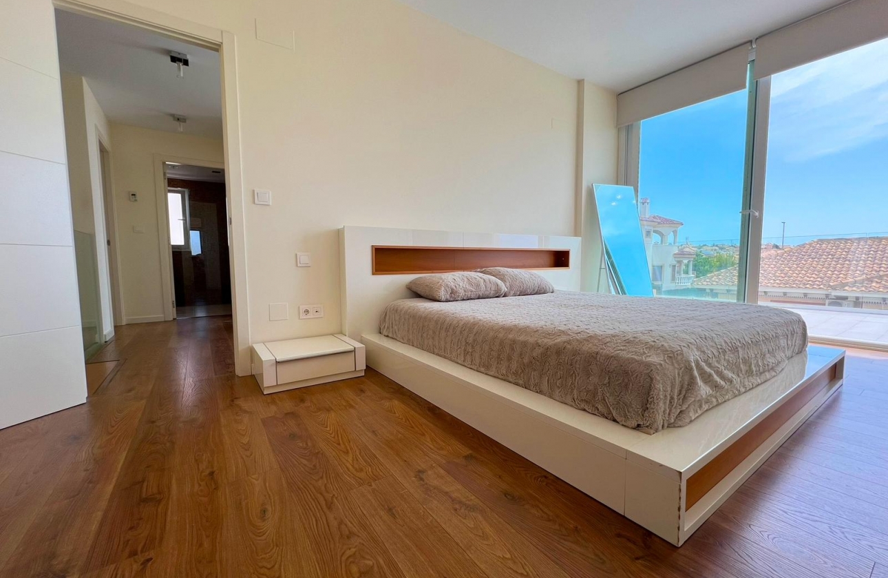 Revente - Villa - San Fulgencio