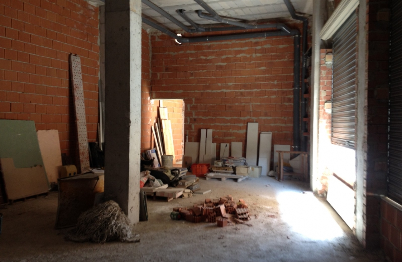 Herverkoop - Commercial - Los Montesinos