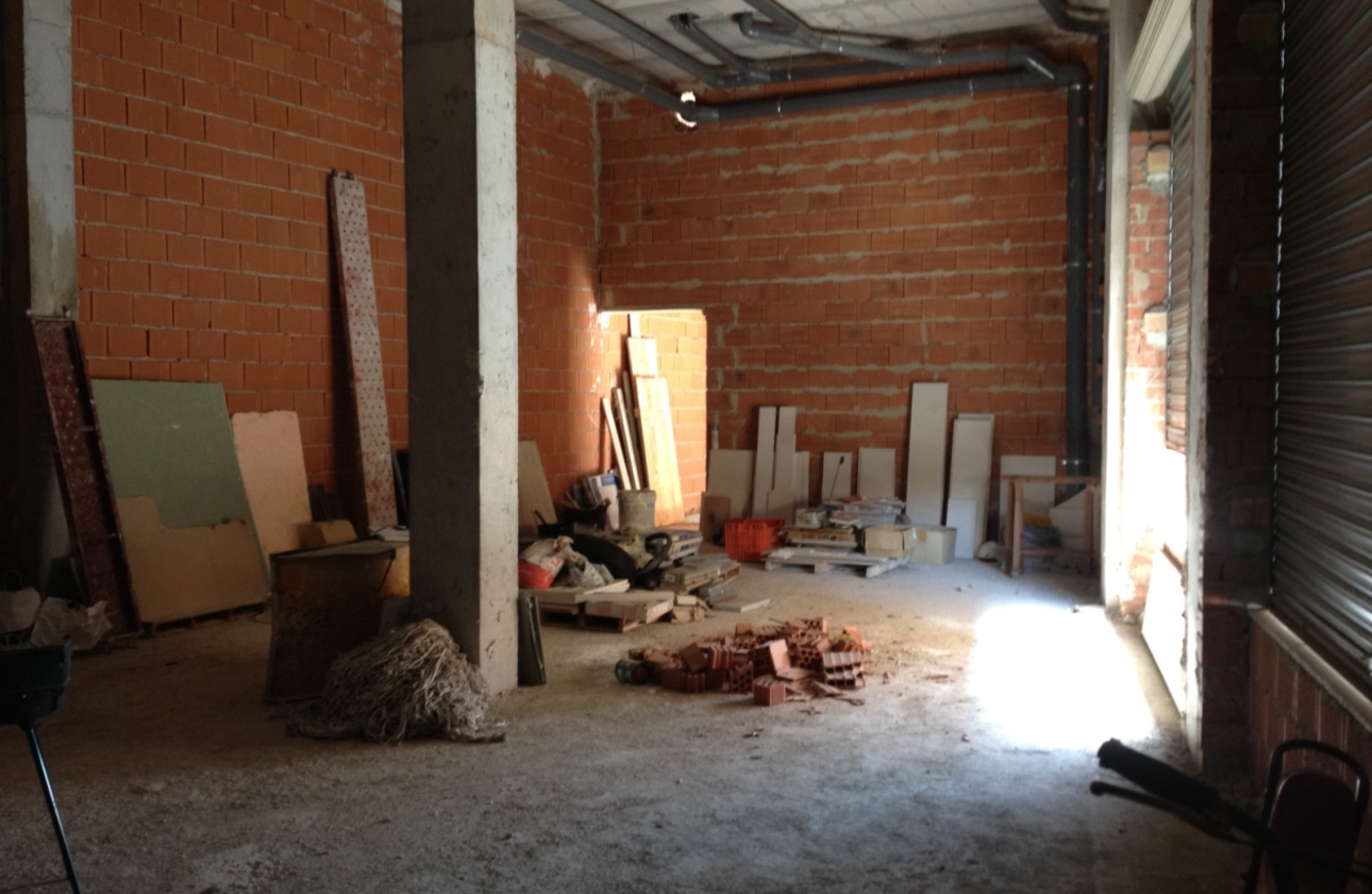 Herverkoop - Commercial - Los Montesinos