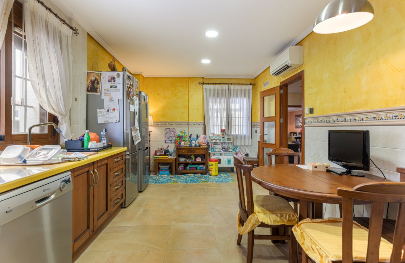 Revente - Villa - Los Montesinos - La Herrada