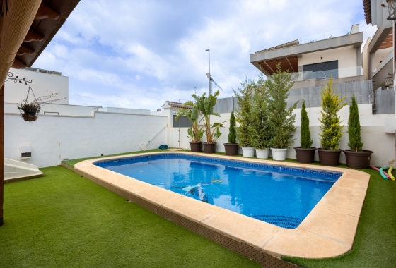 Revente - Villa - Los Montesinos - La Herrada