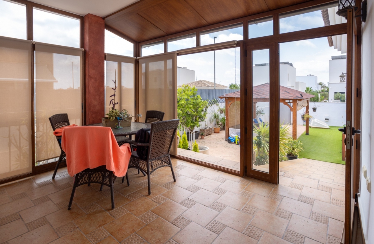 Revente - Villa - Los Montesinos - La Herrada