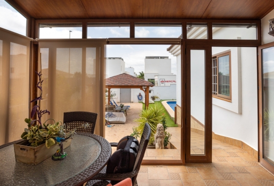 Revente - Villa - Los Montesinos - La Herrada