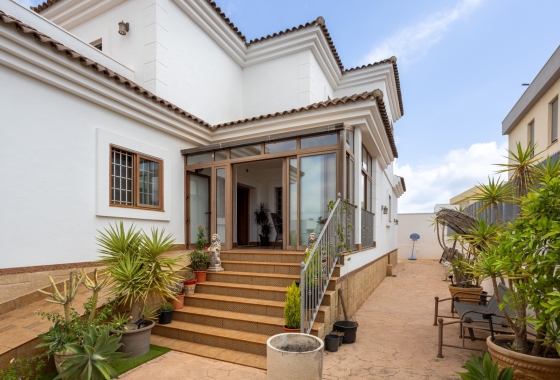 Revente - Villa - Los Montesinos - La Herrada