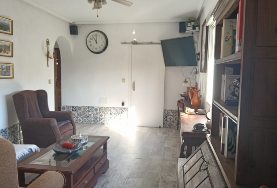Reventa - Apartamento / piso - Los Montesinos - La Herrada