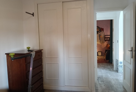 Reventa - Apartamento / piso - Los Montesinos - La Herrada