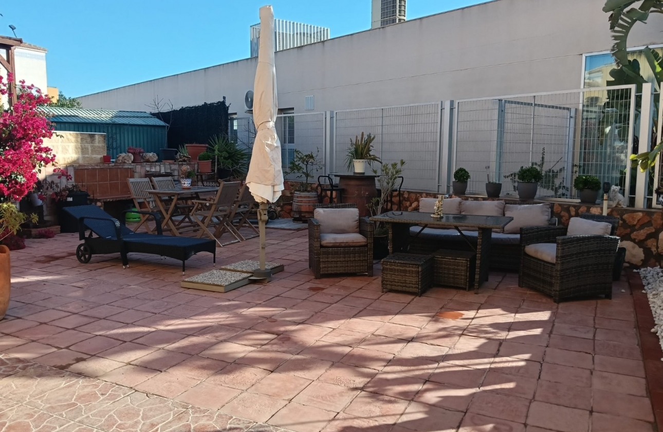 Reventa - Apartamento / piso - Los Montesinos - La Herrada