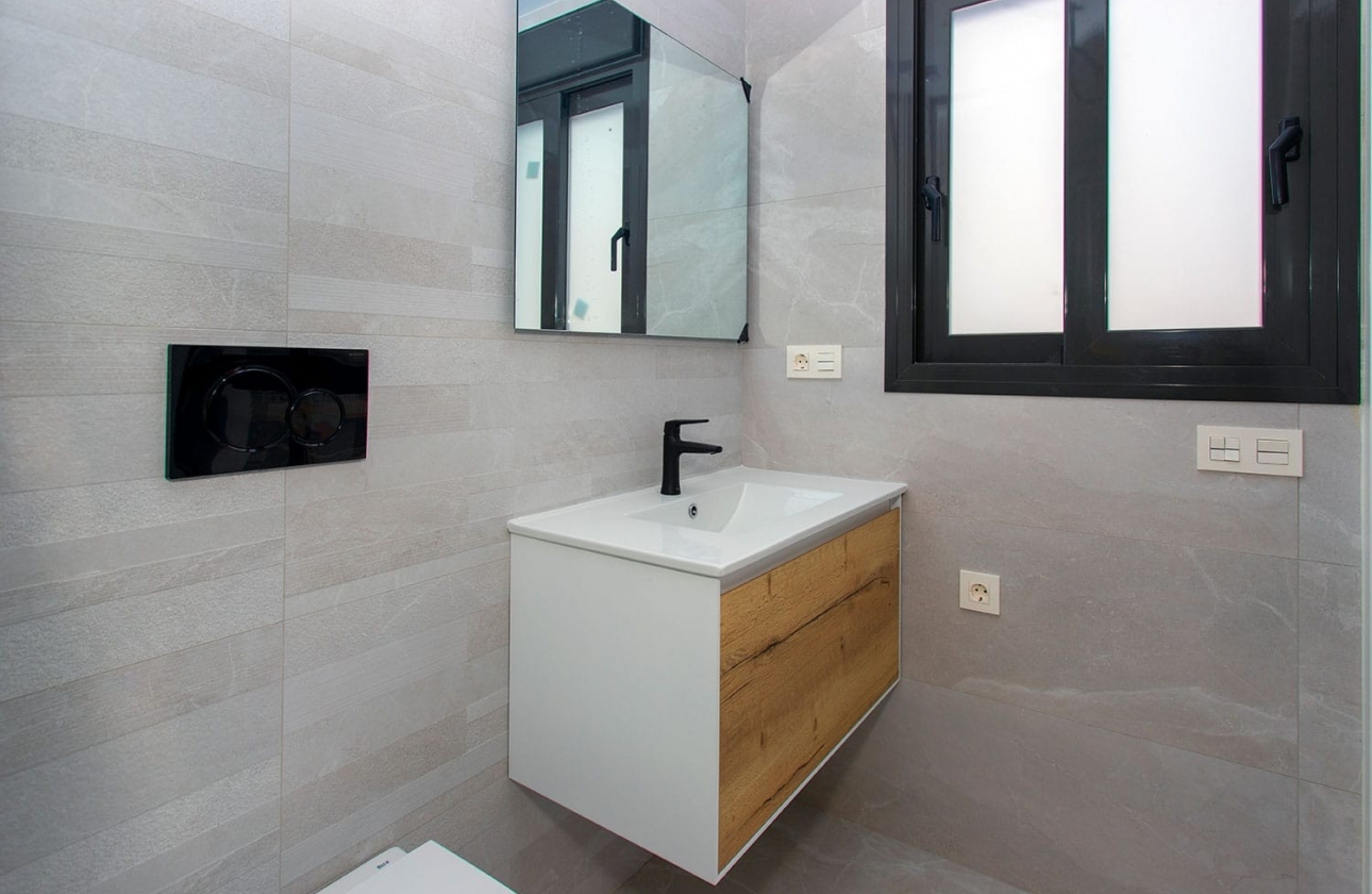 Reventa - Apartamento / piso - Torrevieja - Playa del Cura