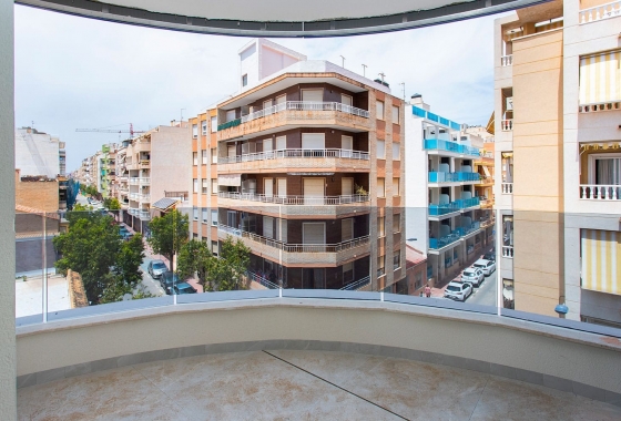 Reventa - Apartamento / piso - Torrevieja - Playa del Cura