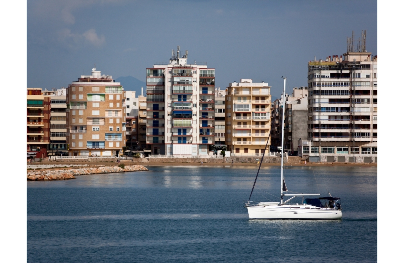 Reventa - Apartamento / piso - Torrevieja - La Mata