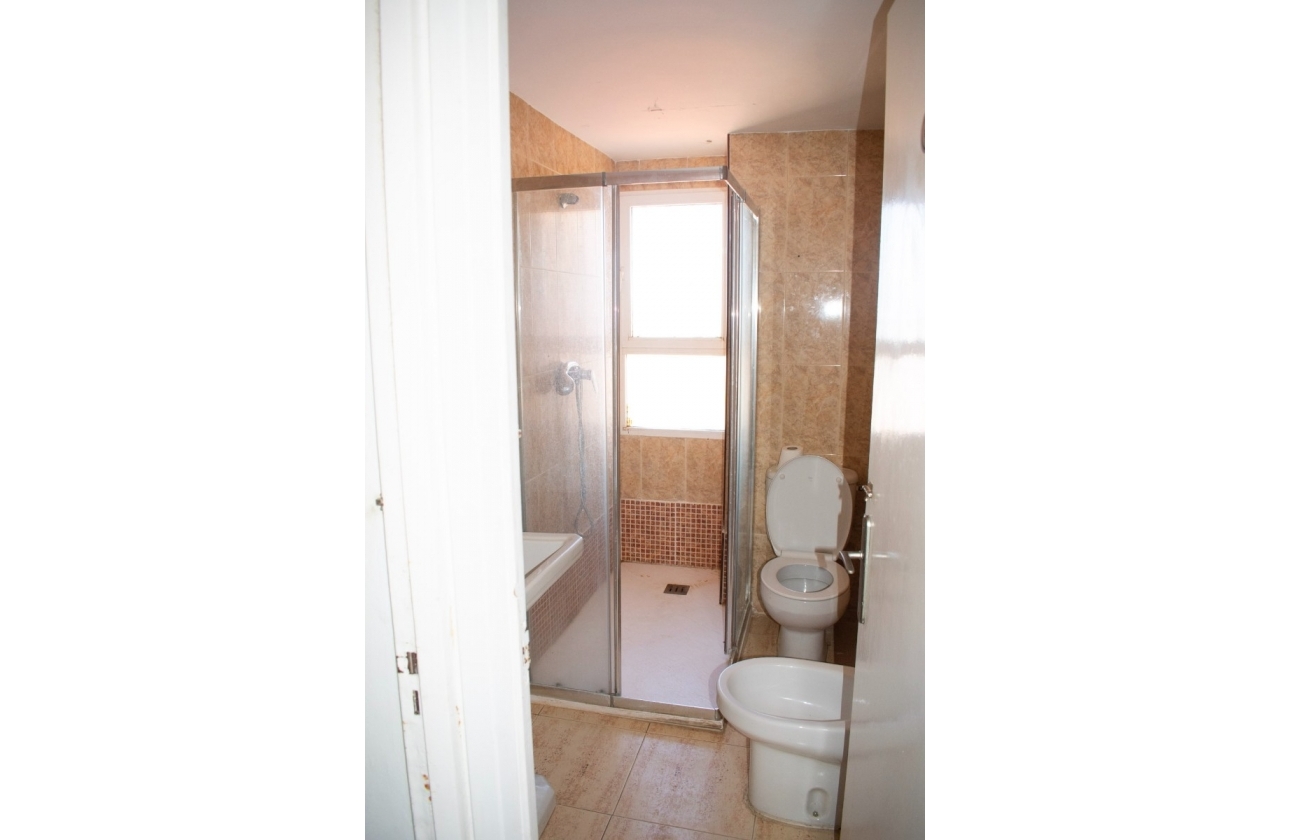 Reventa - Apartamento / piso - Torrevieja