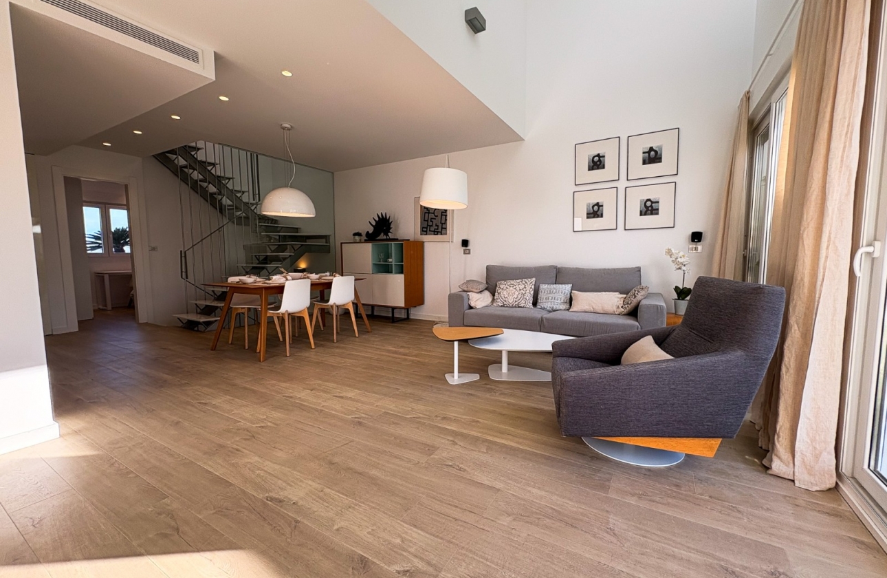 Resale - Villa - Ciudad Quesada