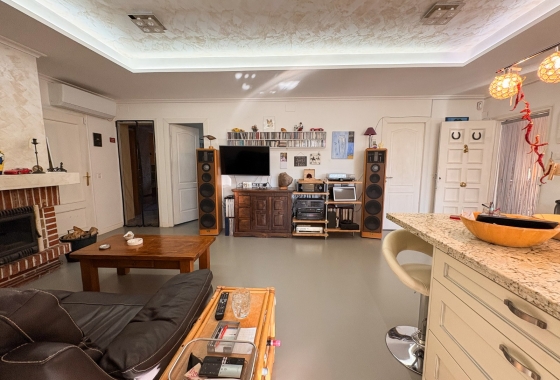 Revente - Finca / Country Property - Crevillente