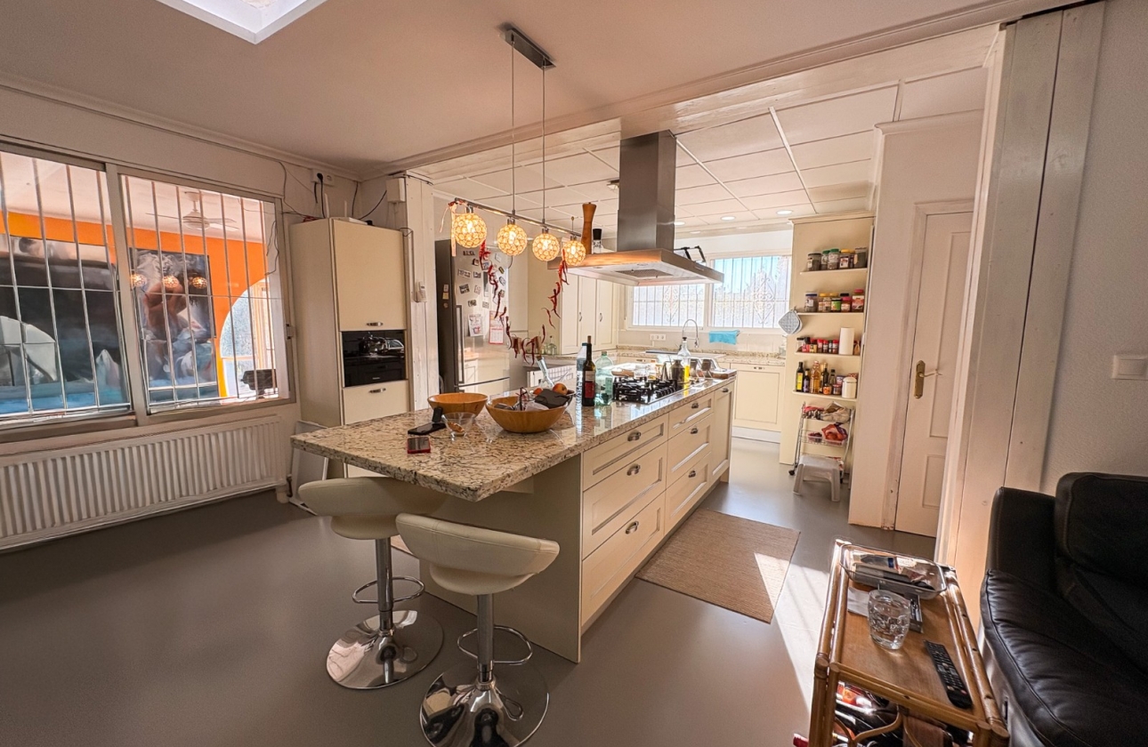 Revente - Finca / Country Property - Crevillente