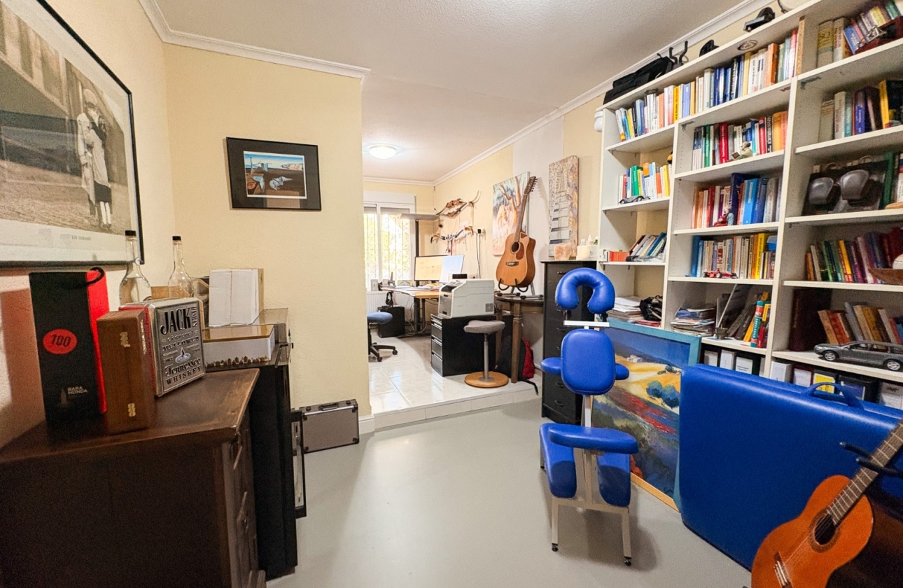 Revente - Finca / Country Property - Crevillente