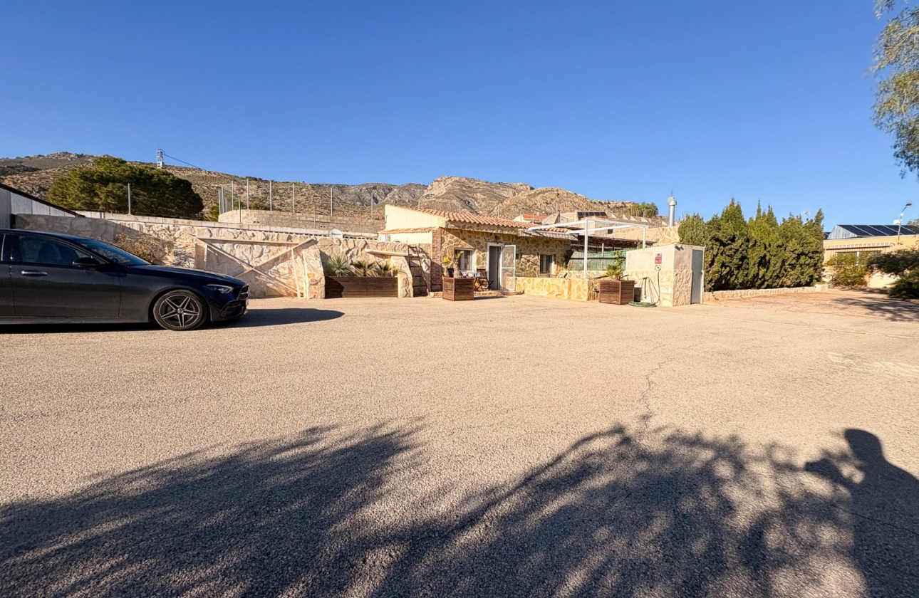 Revente - Finca / Country Property - Crevillente