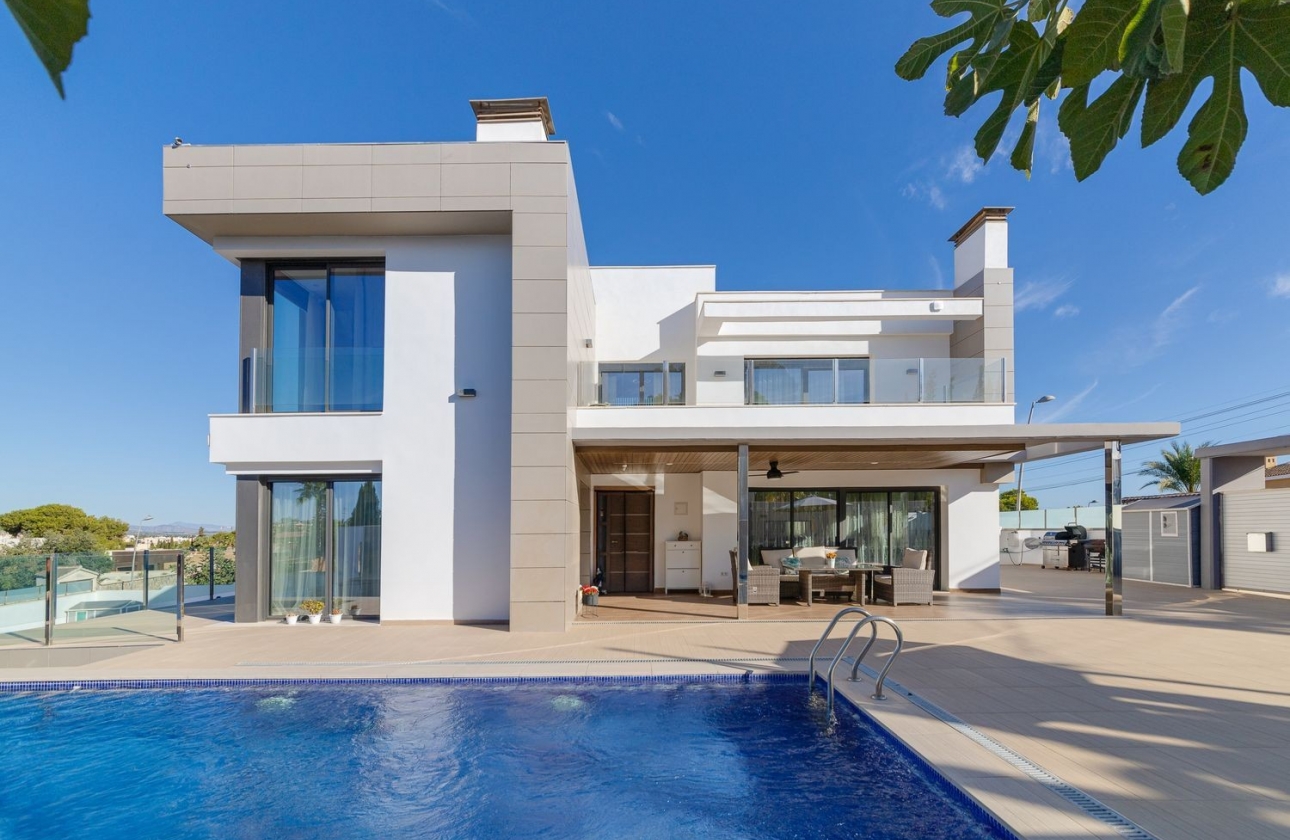 Reventa - Villa - Torrevieja