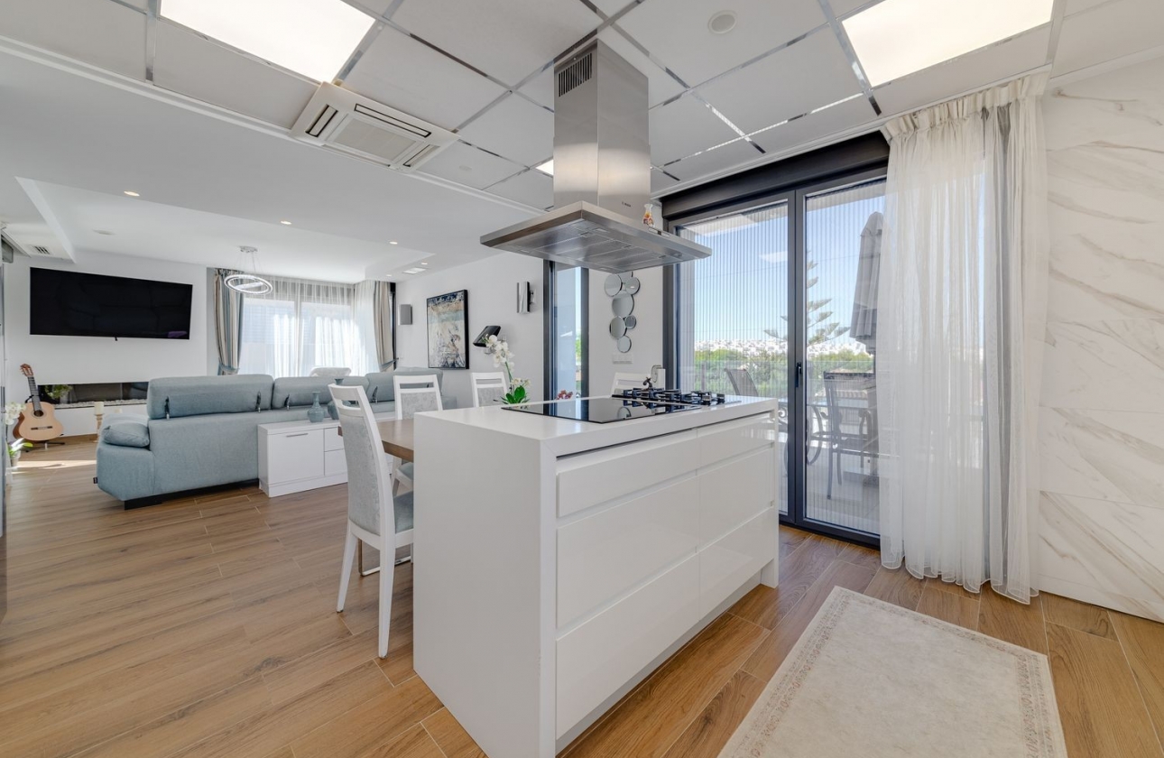 Reventa - Villa - Torrevieja