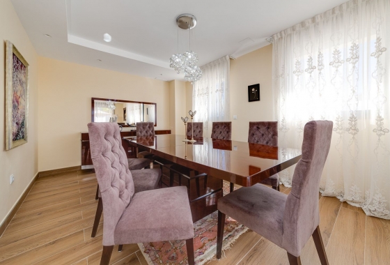 Reventa - Villa - Torrevieja