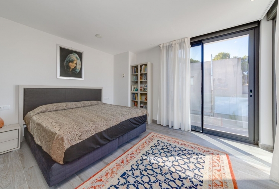 Reventa - Villa - Torrevieja