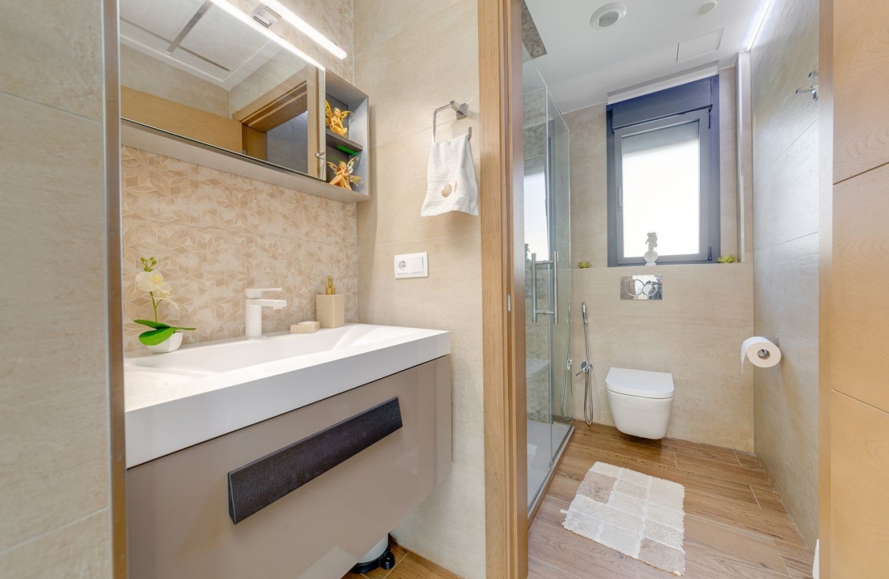 Reventa - Villa - Torrevieja