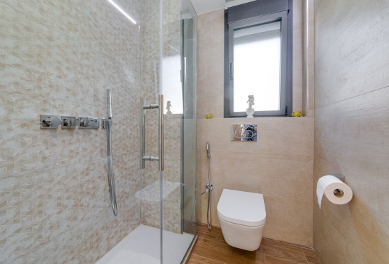 Reventa - Villa - Torrevieja