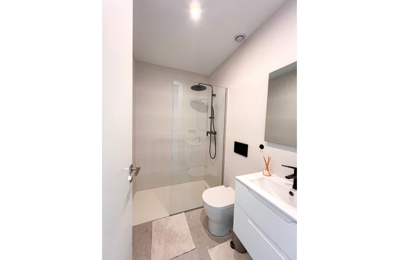 Reventa - Apartamento / piso - Guardamar del Segura - Urbanizaciones