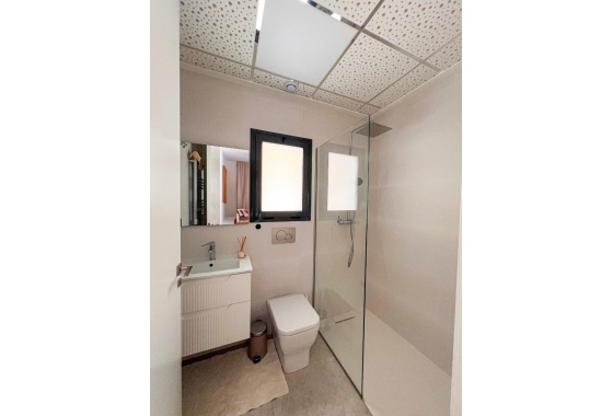 Reventa - Apartamento / piso - Guardamar del Segura - Urbanizaciones