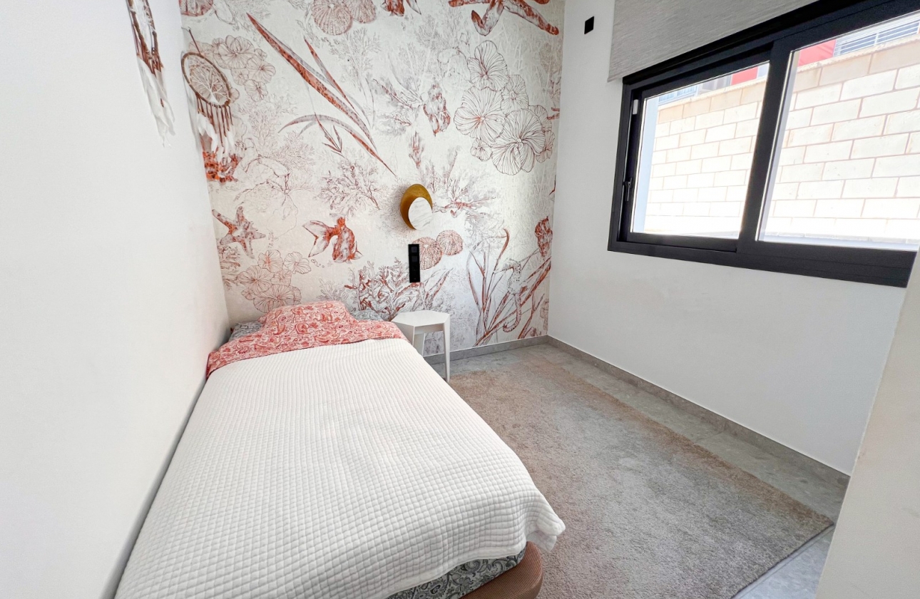 Reventa - Apartamento / piso - Guardamar del Segura - Urbanizaciones