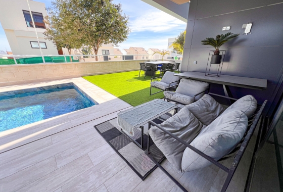 Reventa - Apartamento / piso - Guardamar del Segura - Urbanizaciones