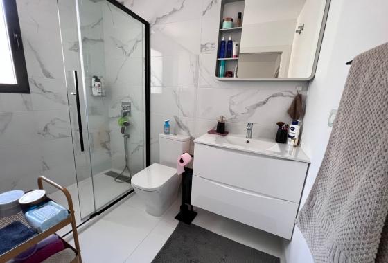 Reventa - Apartamento / piso - San Miguel de Salinas