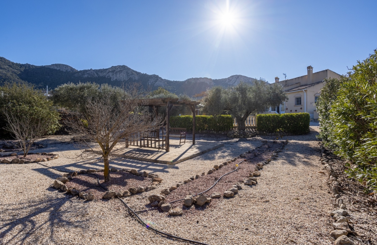 Herverkoop - Finca / Country Property - La Zarza