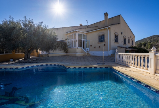 Herverkoop - Finca / Country Property - La Zarza