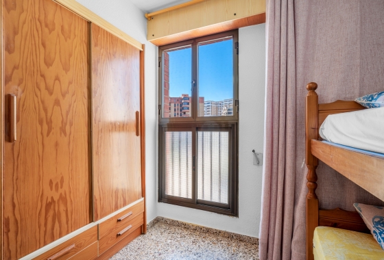Resale - Apartment / flat - Arenales del Sol - Segunda linea playa