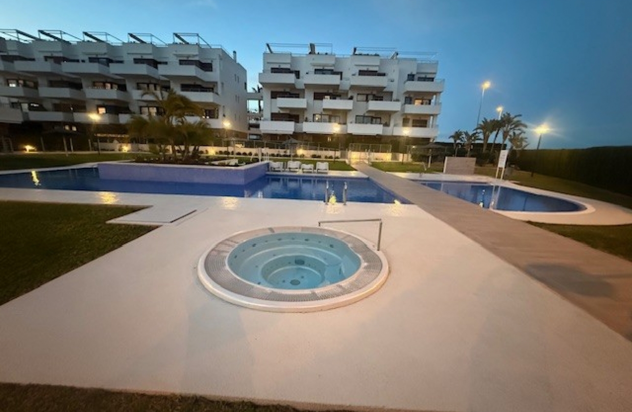 Resale - Apartment / flat - Campoamor - Dehesa de campoamor