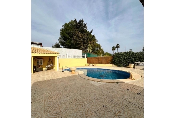 Revente - Villa - Campoamor