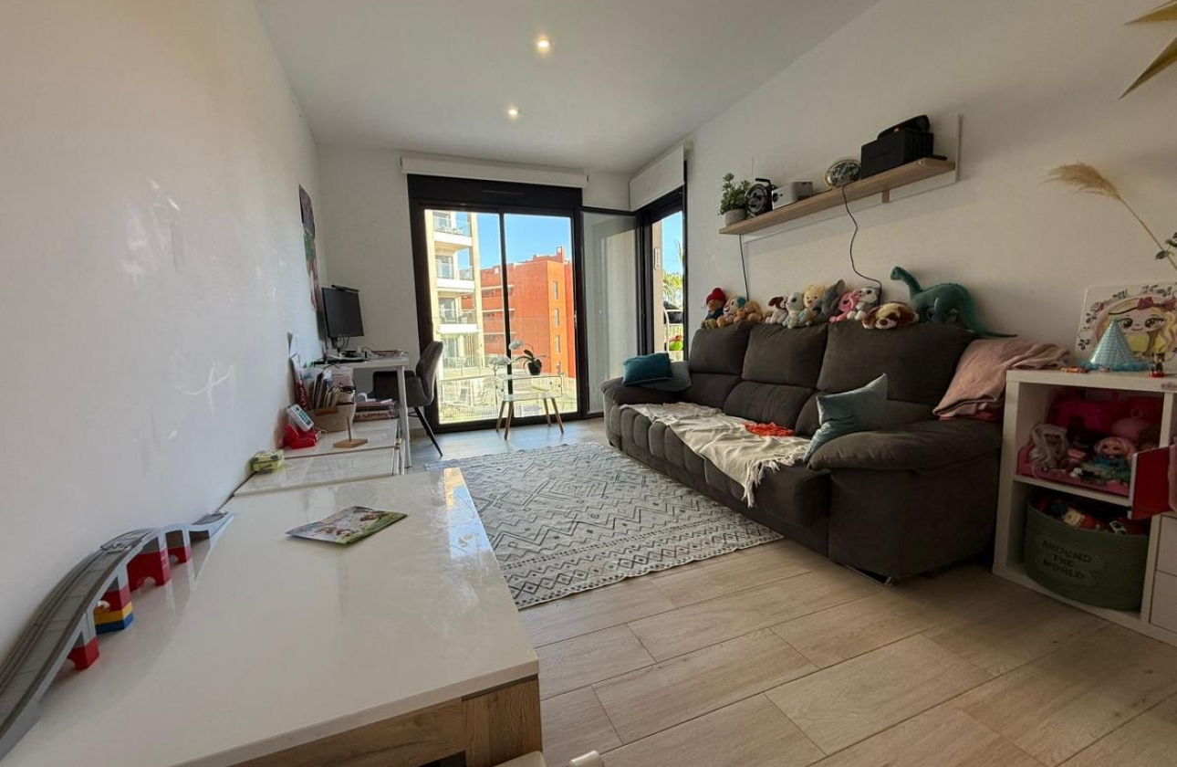 Revente - Appartement - Villamartin
