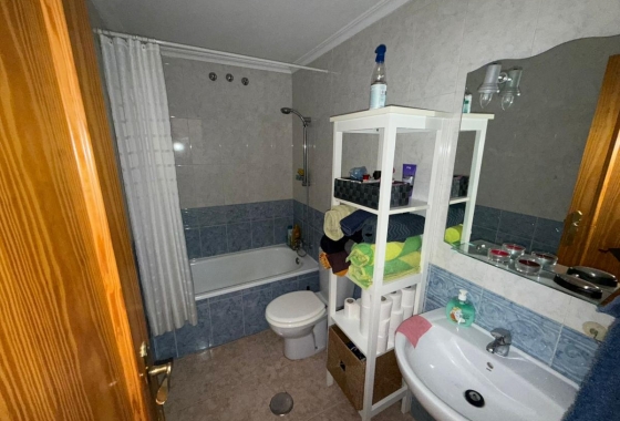 Reventa - Apartamento / piso - Torrevieja