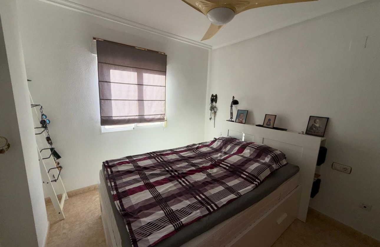 Reventa - Apartamento / piso - Torrevieja