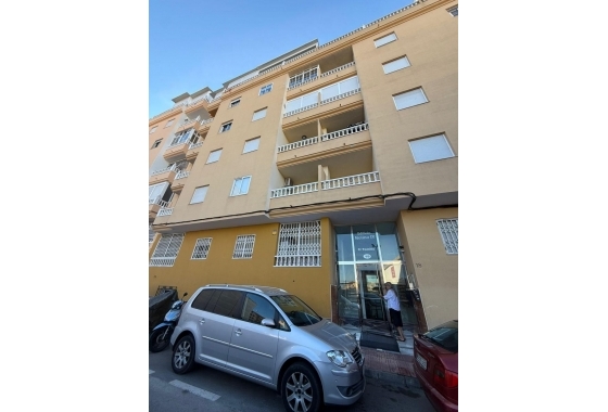 Reventa - Apartamento / piso - Torrevieja