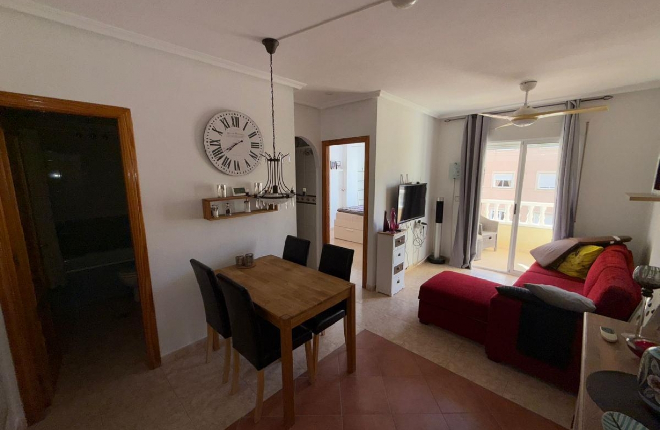 Reventa - Apartamento / piso - Torrevieja