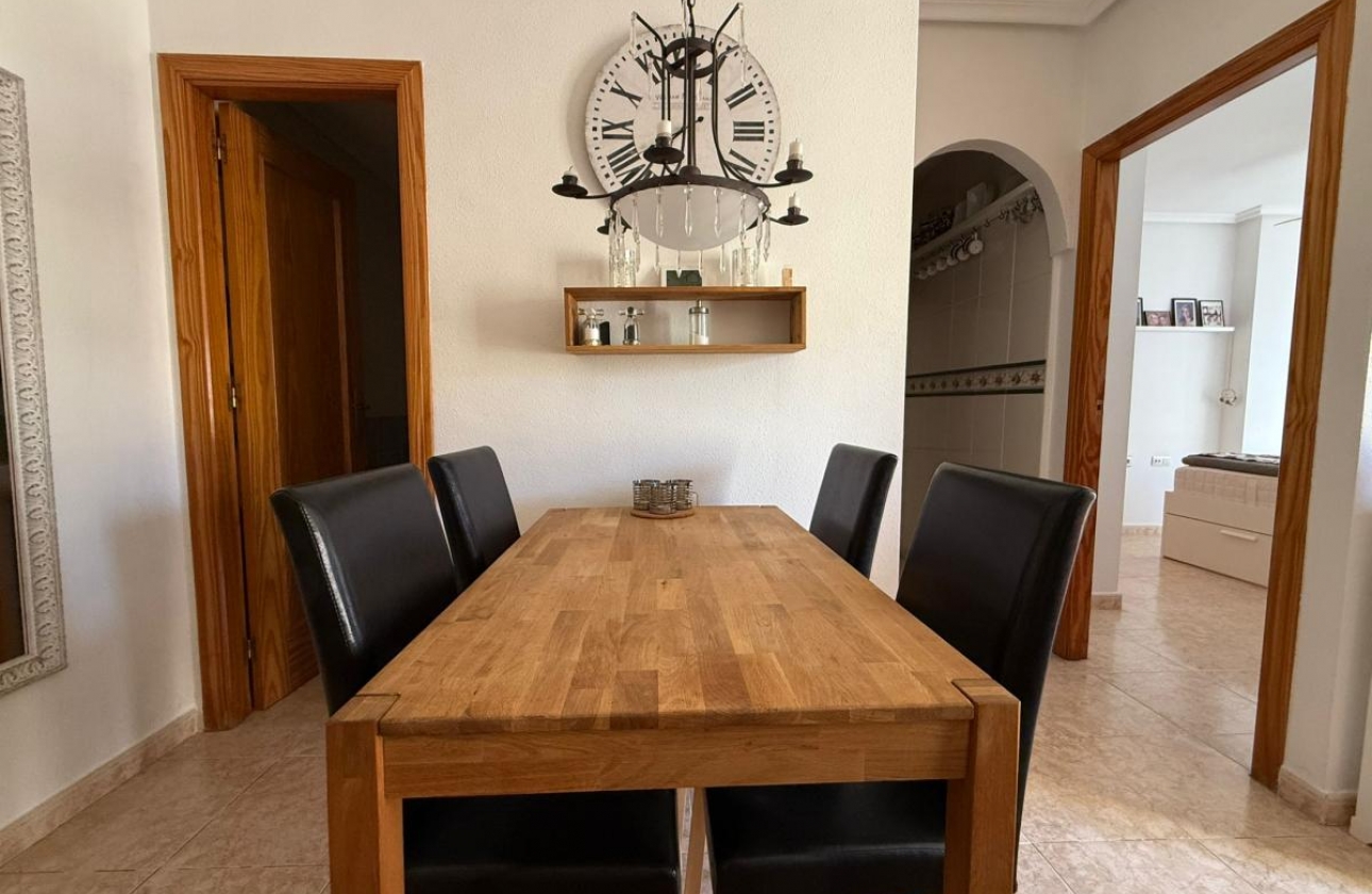 Reventa - Apartamento / piso - Torrevieja