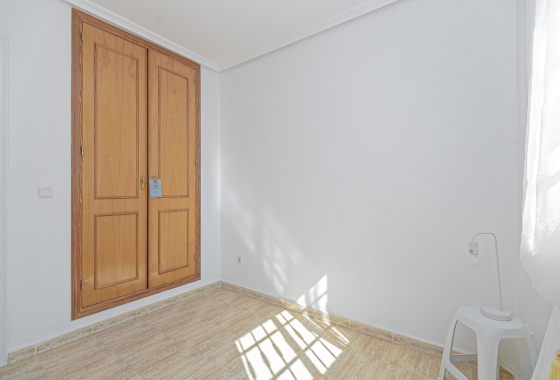 Resale - Villa - Mil Palmeras - Riomar