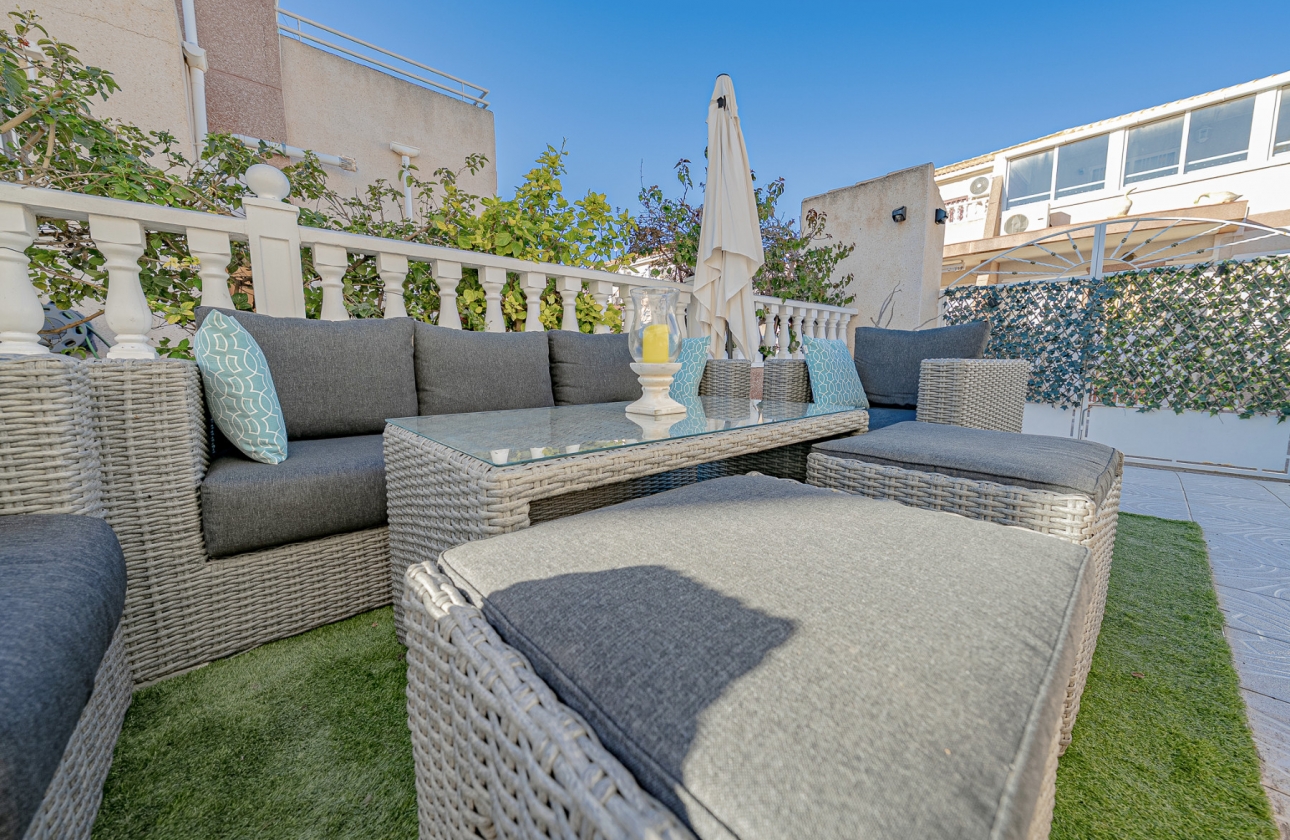 Resale - House - Cabo Roig - La Regia