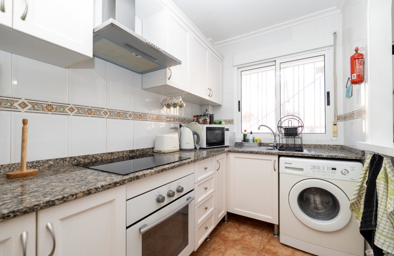 Resale - House - Cabo Roig - La Regia