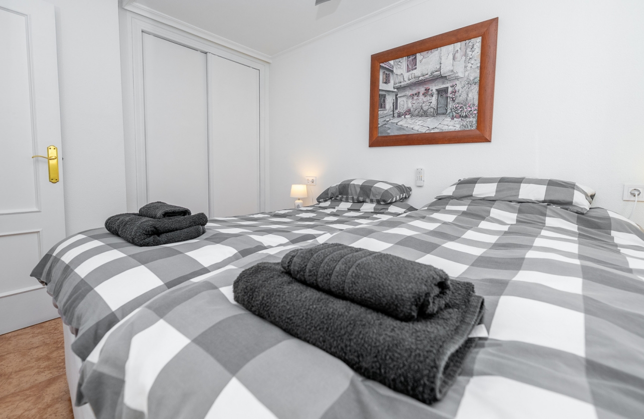 Resale - House - Cabo Roig - La Regia