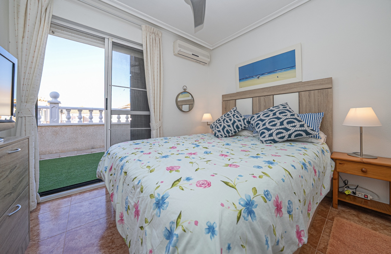 Resale - House - Cabo Roig - La Regia