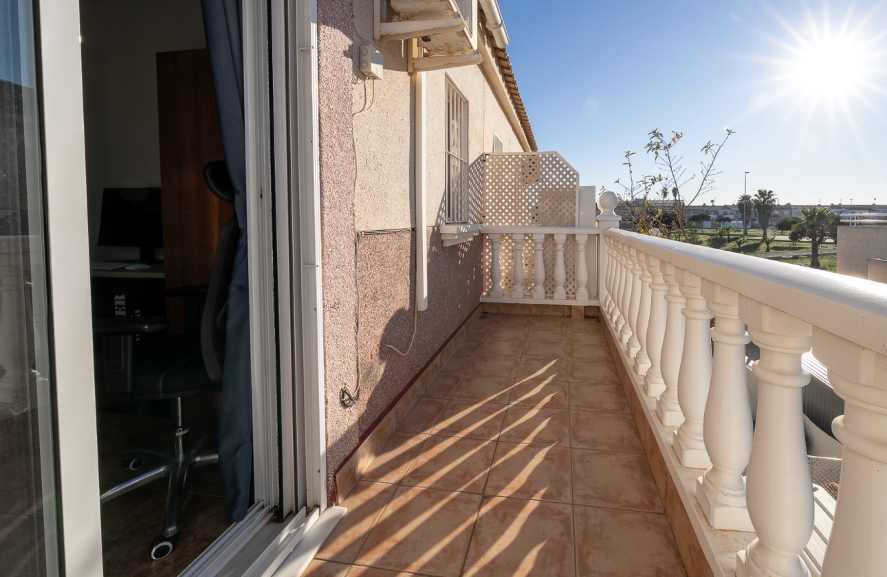 Resale - House - Cabo Roig - La Regia