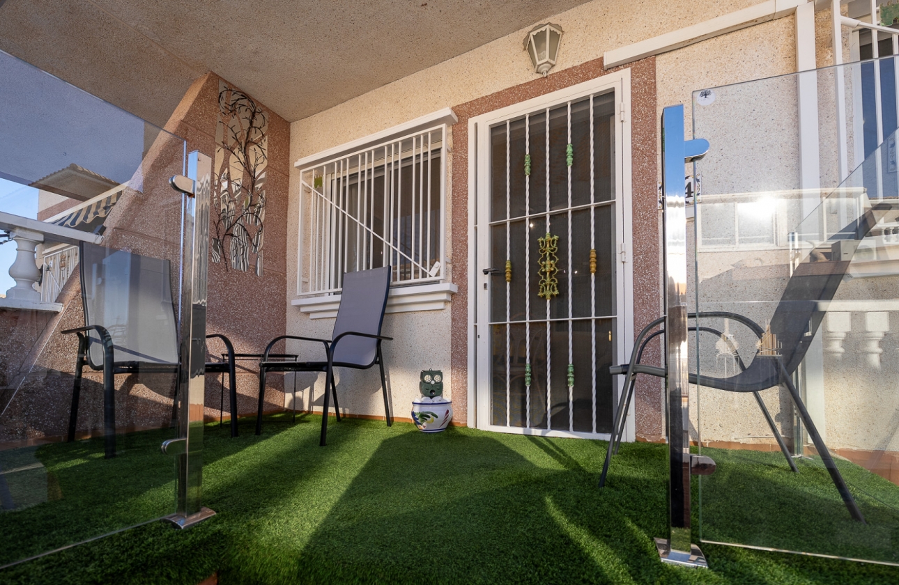 Resale - House - Cabo Roig - La Regia