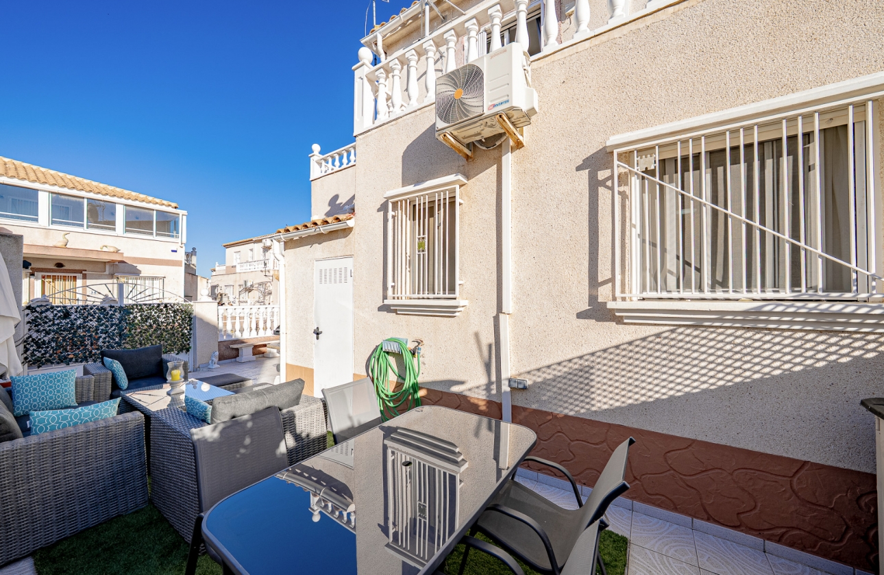 Resale - House - Cabo Roig - La Regia